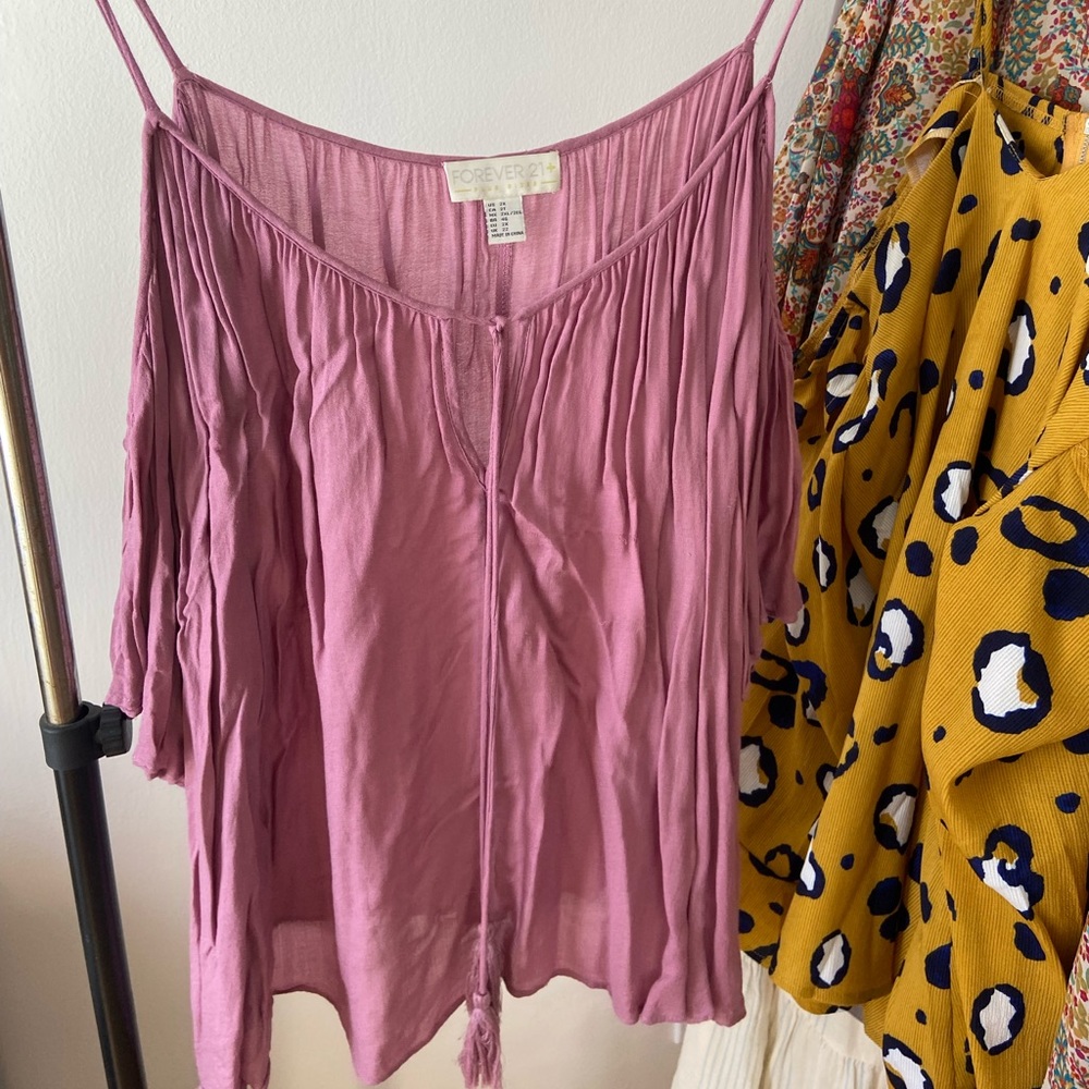 Forever 21 off the shoulder blouse